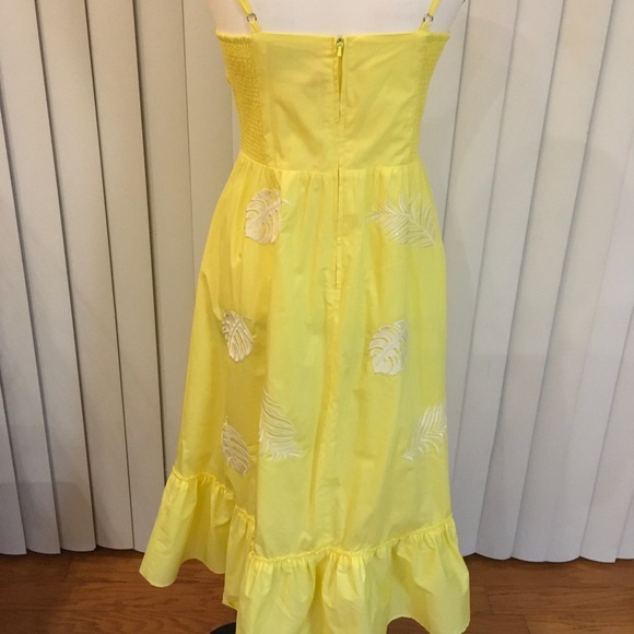 Lilly Pulitzer yellow long dress with floral design zipper in the back - Picture 11 of 11